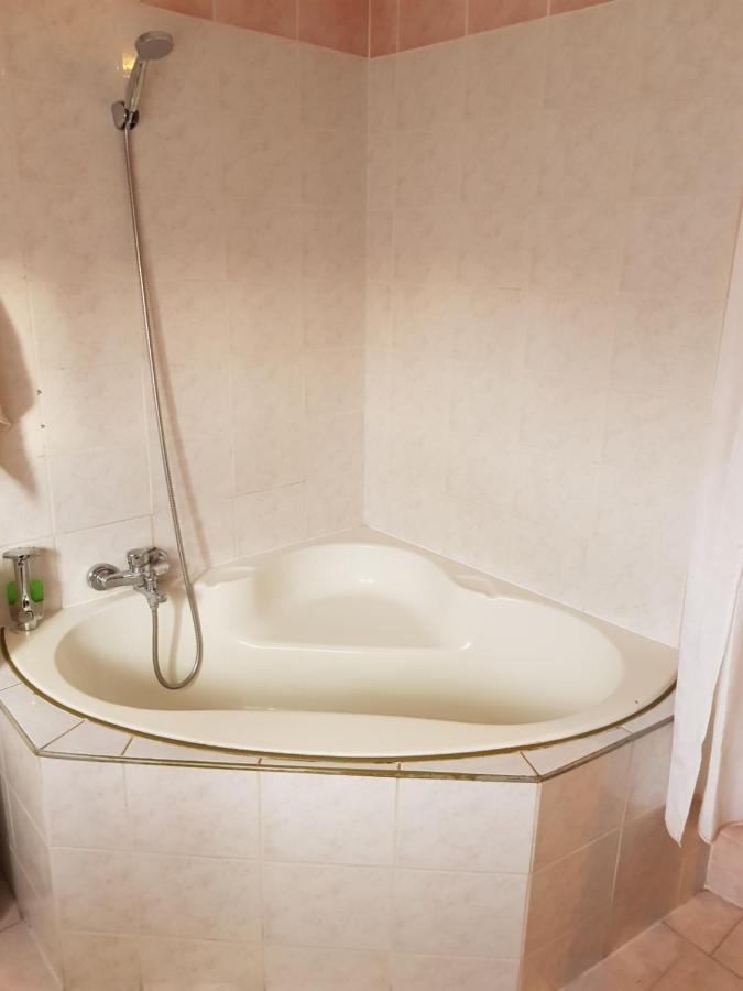 Motel Kotva Ivanka pri Dunaji 외부 사진